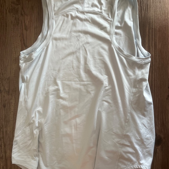 Crz yoga tank xs - Picture 2 of 2